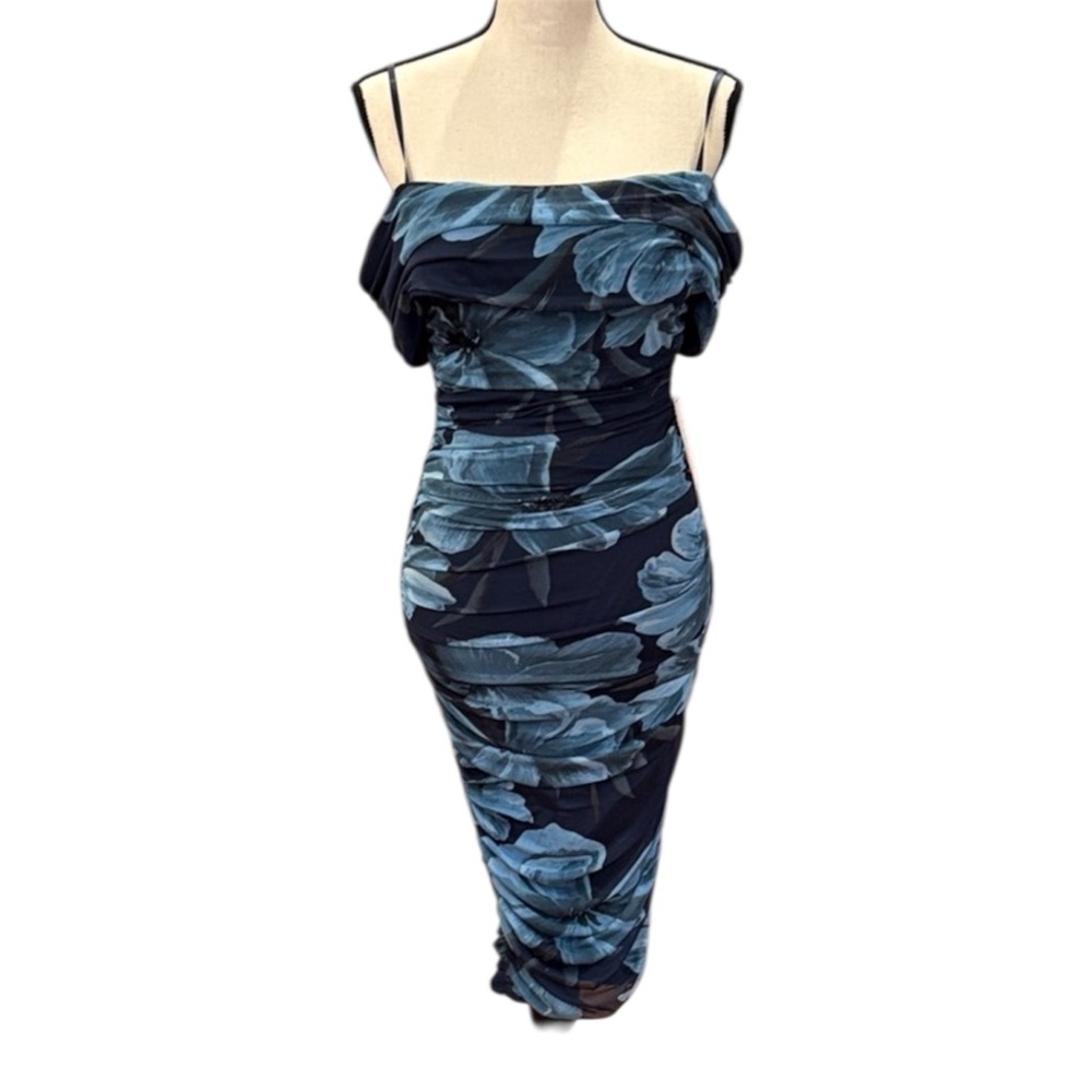 Elegant Floral Dress in Black and Blue